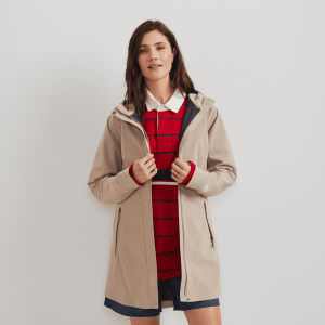 Women’s Cloud Cap Waterproof Stretch Hooded Rain Parka